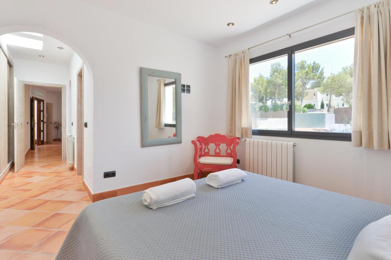 New Villa With Pool 19 Mins From Ibiza Town Cana Clara 圣埃乌拉利亚 外观 照片