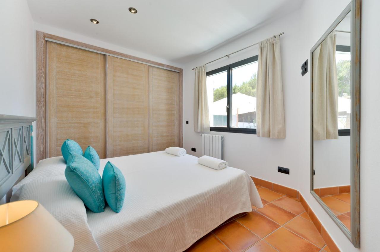 New Villa With Pool 19 Mins From Ibiza Town Cana Clara 圣埃乌拉利亚 外观 照片