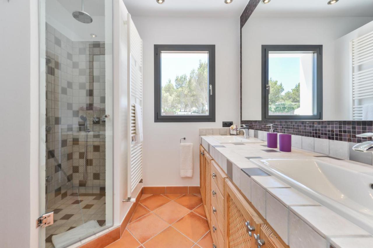 New Villa With Pool 19 Mins From Ibiza Town Cana Clara 圣埃乌拉利亚 外观 照片