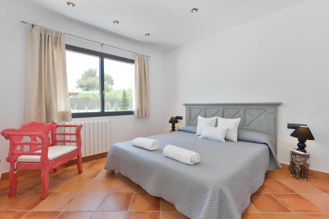 New Villa With Pool 19 Mins From Ibiza Town Cana Clara 圣埃乌拉利亚 外观 照片